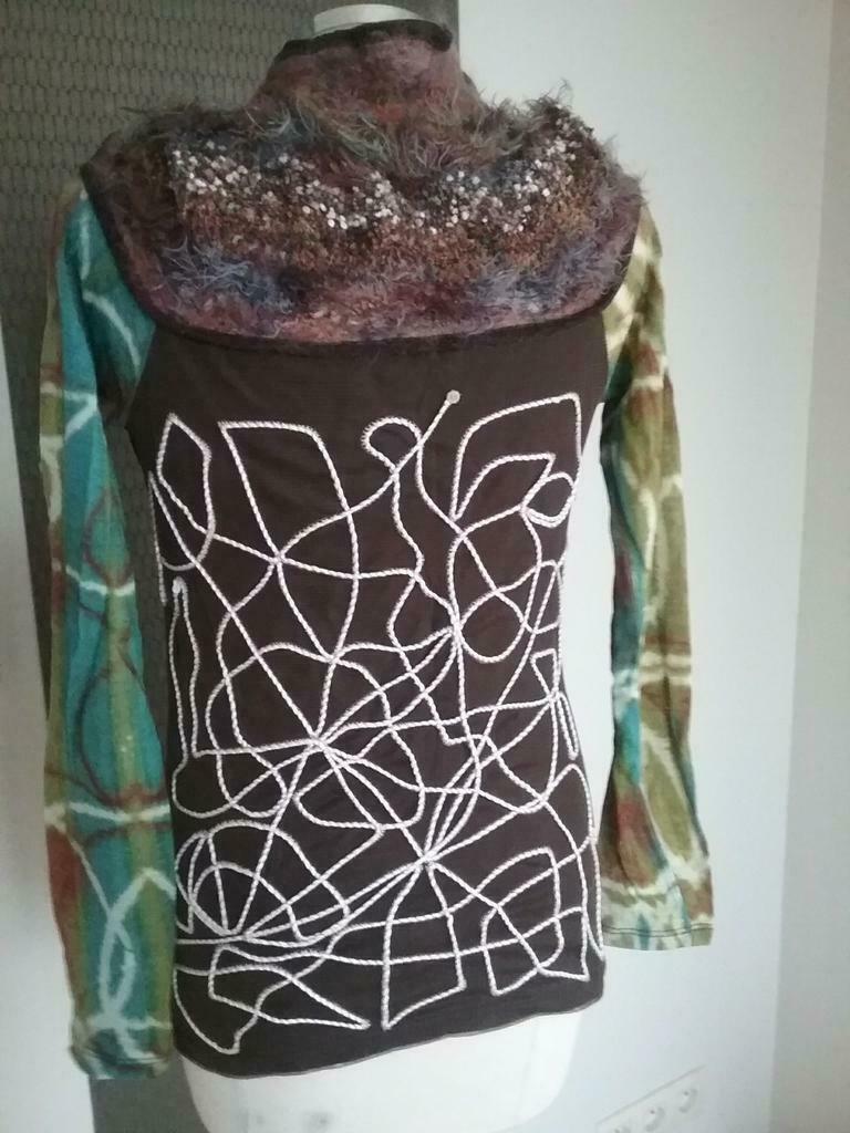Sauvez le Quuen M, Enlèvement ou Envoi, Comme neuf, Taille 38/40 (M)