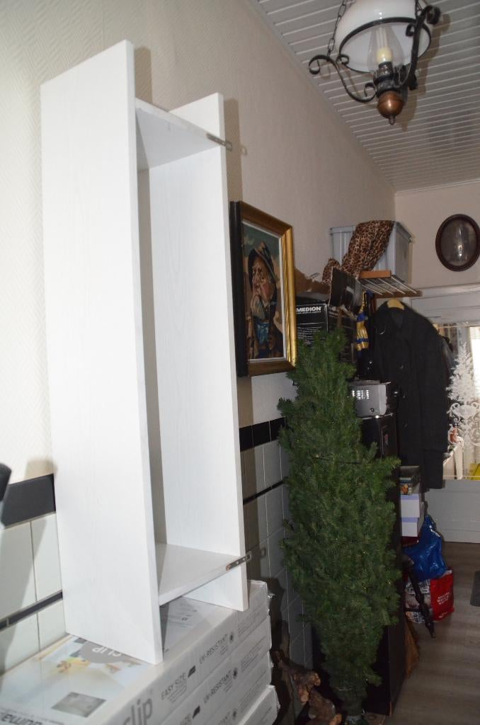 Hangrek (boeken), Huis en Inrichting, Bureaustoelen, Zo goed als nieuw, Bureaukruk, Overige kleuren, Ophalen