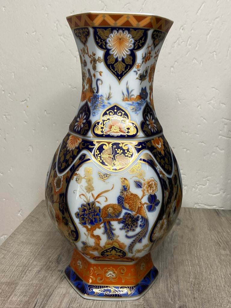 AK Kaiser vaas uit de Yokohama-serie in porselein, Antiek en Kunst, Ophalen