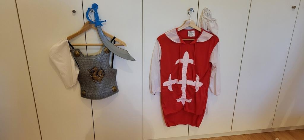 ridder carnaval 11 a 14 jaar, Kinderen en Baby's, Carnavalskleding en Verkleedspullen, Ophalen of Verzenden, Gebruikt