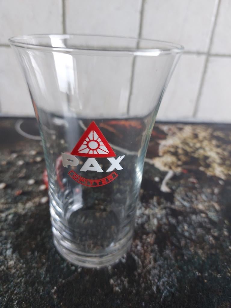 Tulipes, verre, pax, pilules, Enlèvement ou Envoi, Comme neuf, Verre à bière