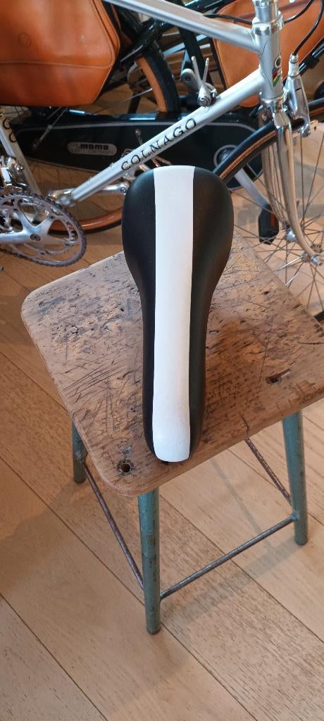 Selle vintage Tioga DH NOS, Vélos & Vélomoteurs, Enlèvement ou Envoi, Neuf, Selle