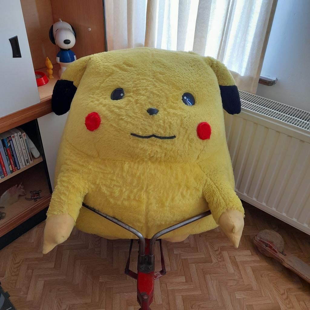 Gigantische Pikachu Pokemon knuffel, Ophalen, Zo goed als nieuw