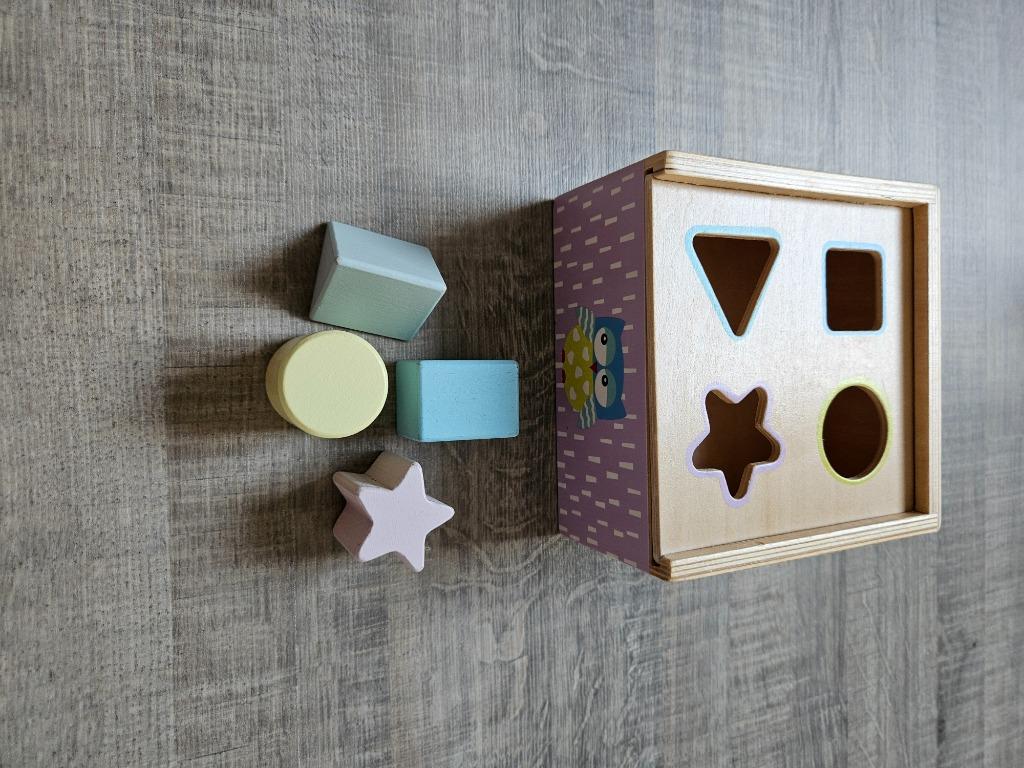 Houten vormendoos, Ophalen, Zo goed als nieuw