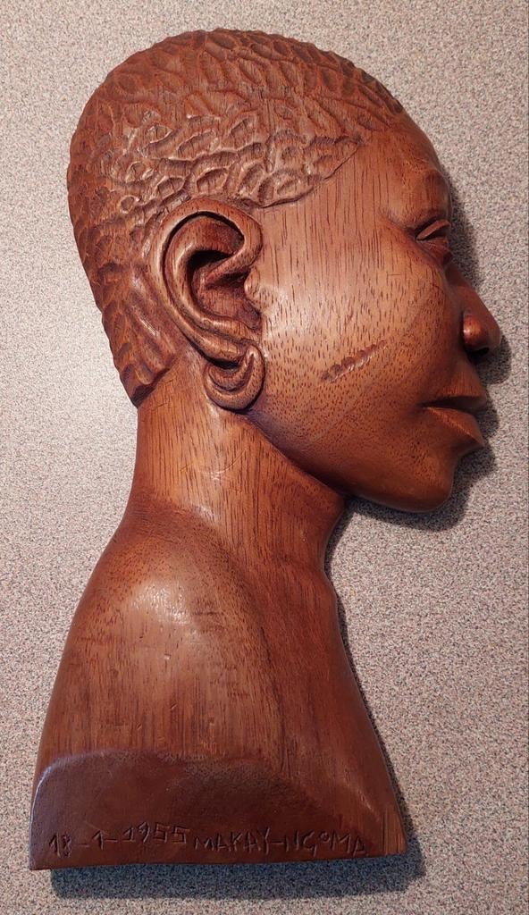 Afrikaans houten snijwerk 1955, Enlèvement ou Envoi