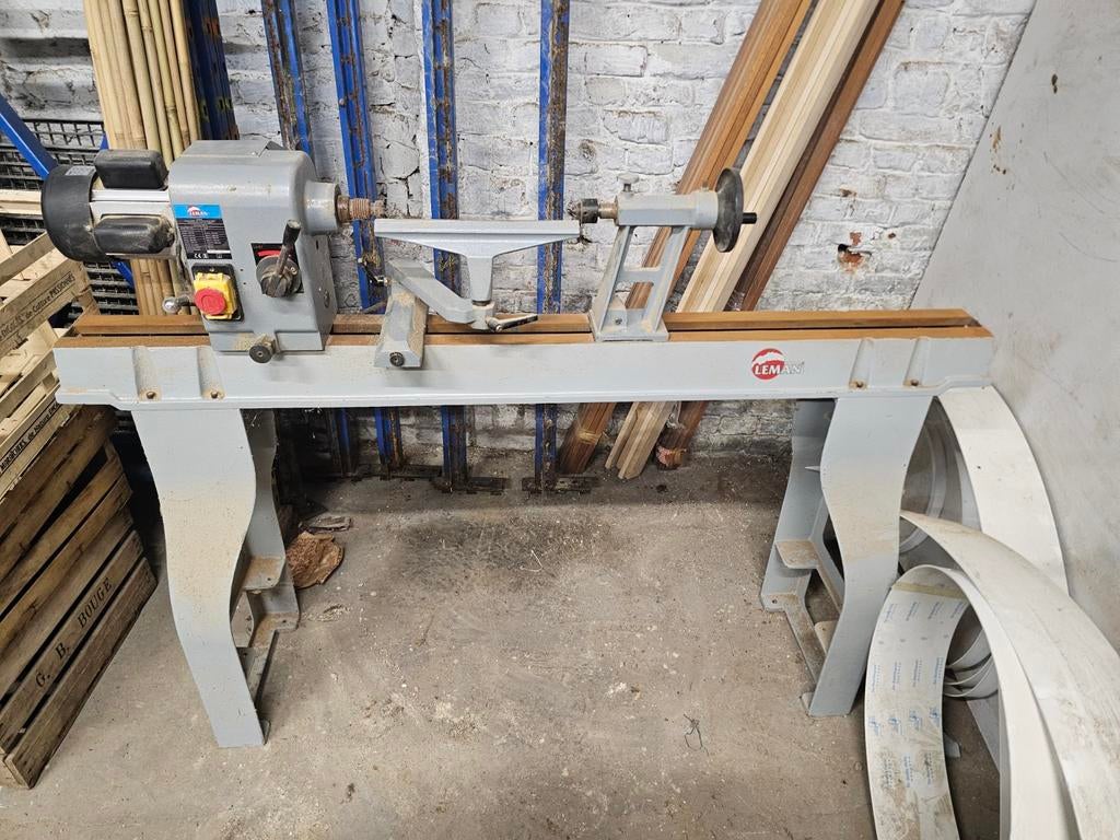 Tour à bois Leman TAB110 + gouges et mandrins, Zakelijke goederen, Machines en Bouw | Houtbewerking, Ophalen