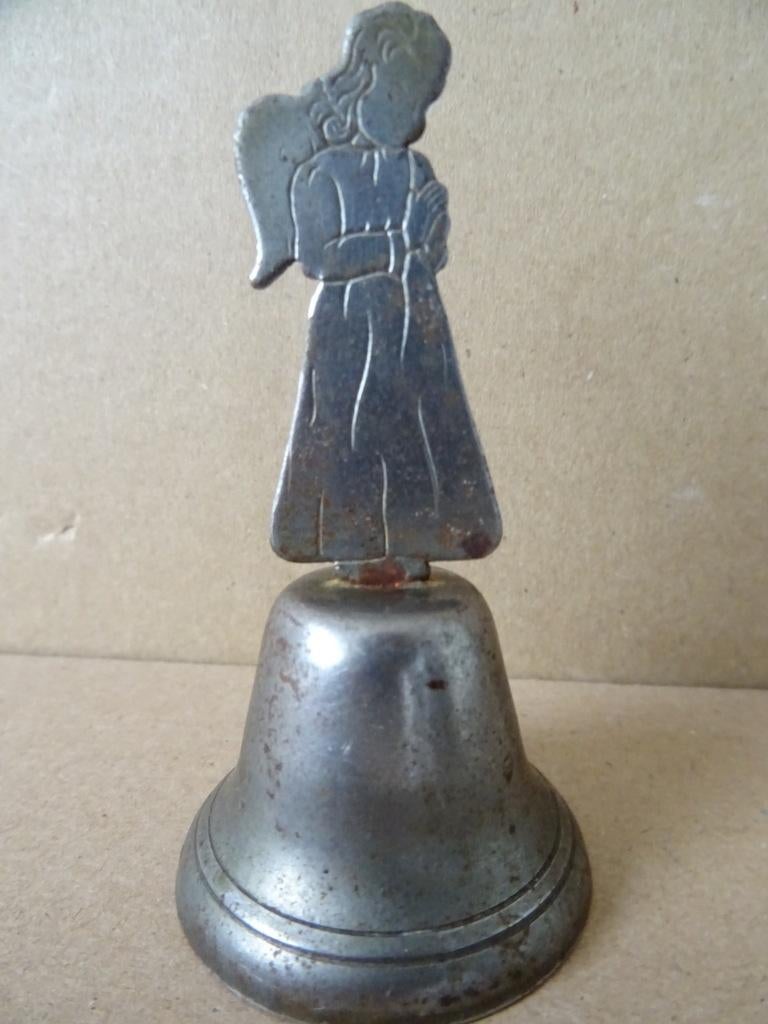 Antieke bel of vintage bel metalen bel met engel 7cm 1930, Antiek en Kunst, Antiek | Religieuze voorwerpen, Ophalen of Verzenden