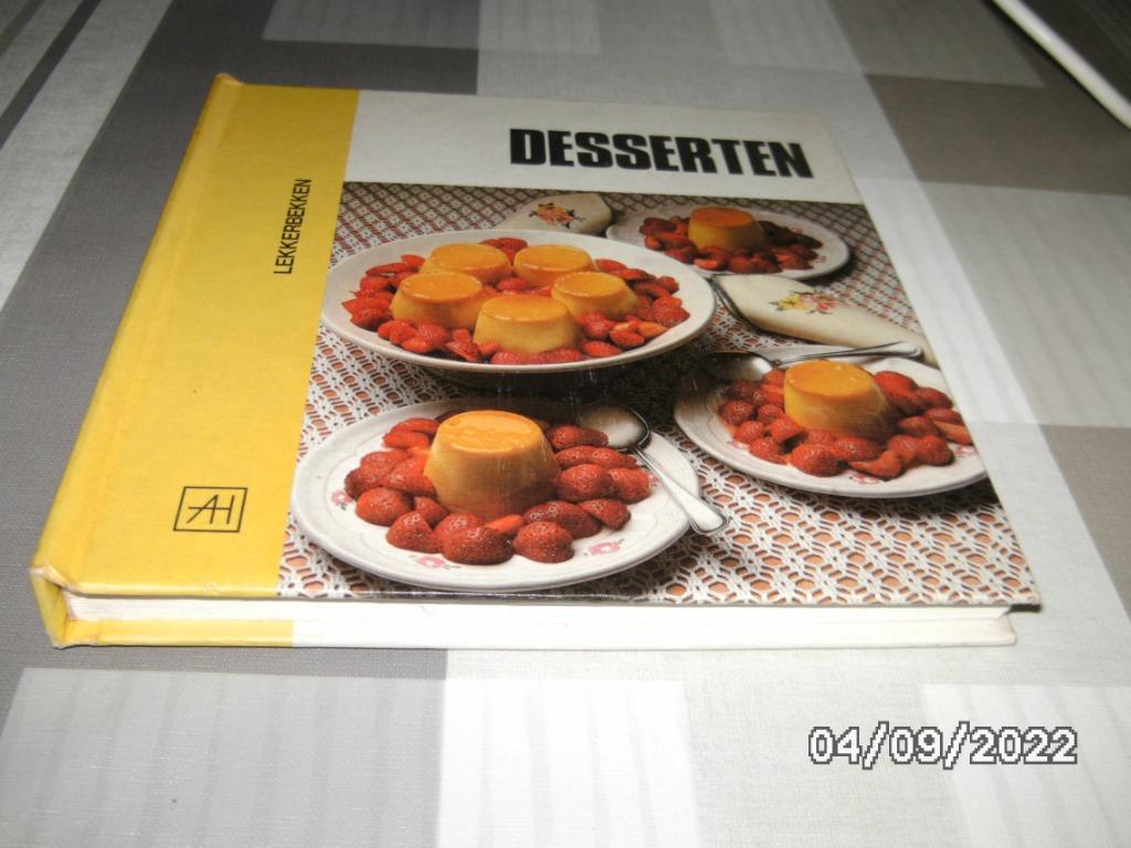 Een boek "Desserten", Boeken, België, Heidi en Roberto Albertin, Ophalen of Verzenden, Zo goed als nieuw
