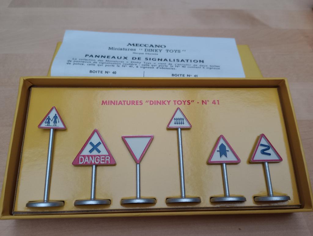 Atlas Dinky Panneaux de signalisation  " 41", Enlèvement ou Envoi, Neuf