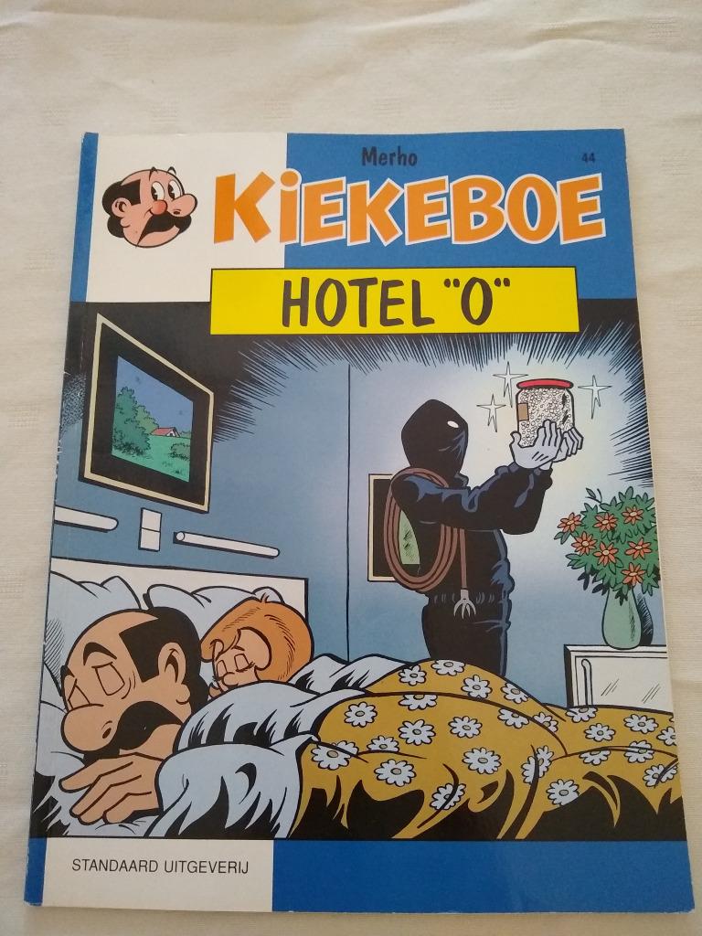 Strip 44 Kiekeboe Hotel O, Enlèvement ou Envoi, Comme neuf