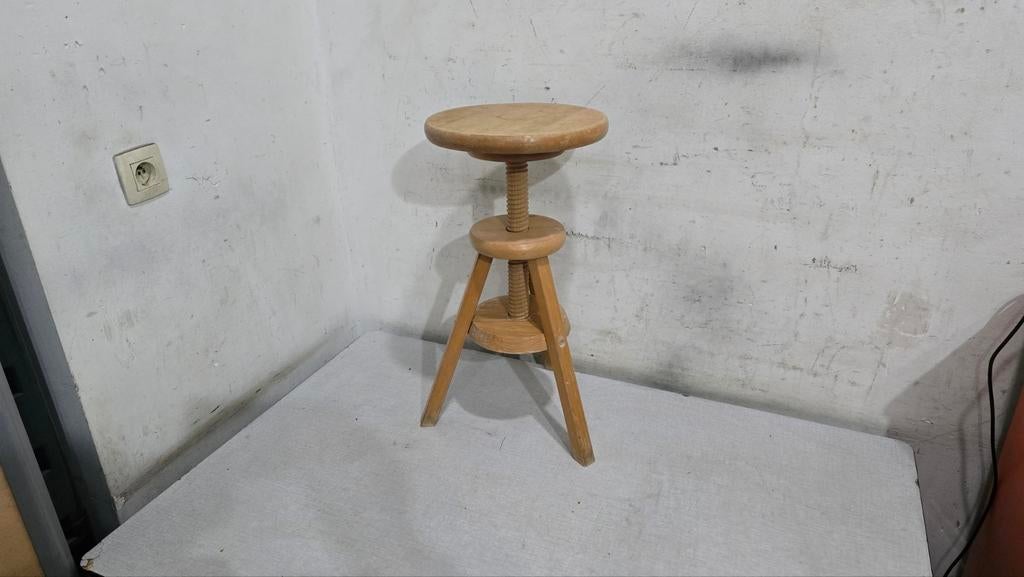 tabouret d'horloger ancien réglable en hauteur 50 cm à 65cm, Enlèvement ou Envoi, Réglable en hauteur, Comme neuf