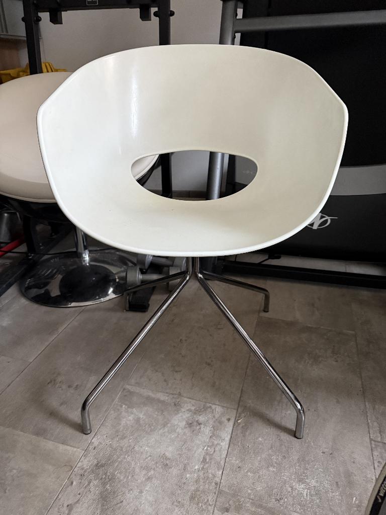 6 Design kunststof kuipstoelen, Ophalen, Kunststof, Gebruikt, Wit