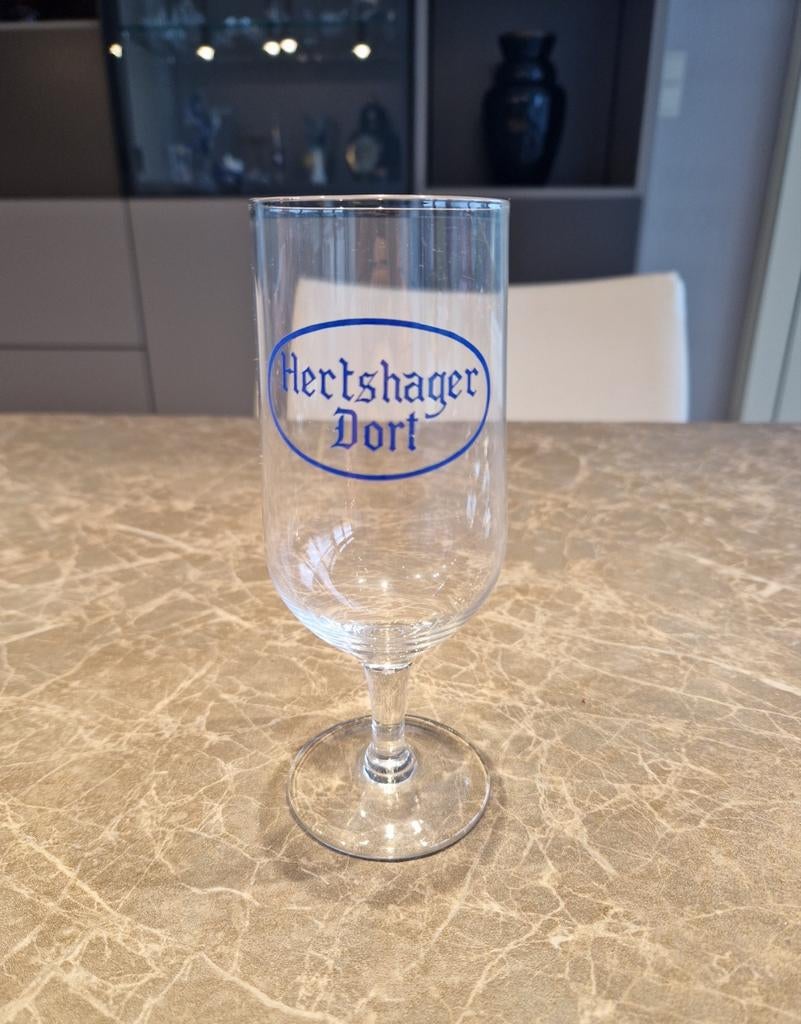 Hertshager Dort ovaal logo, Verzamelen, Ophalen of Verzenden, Zo goed als nieuw