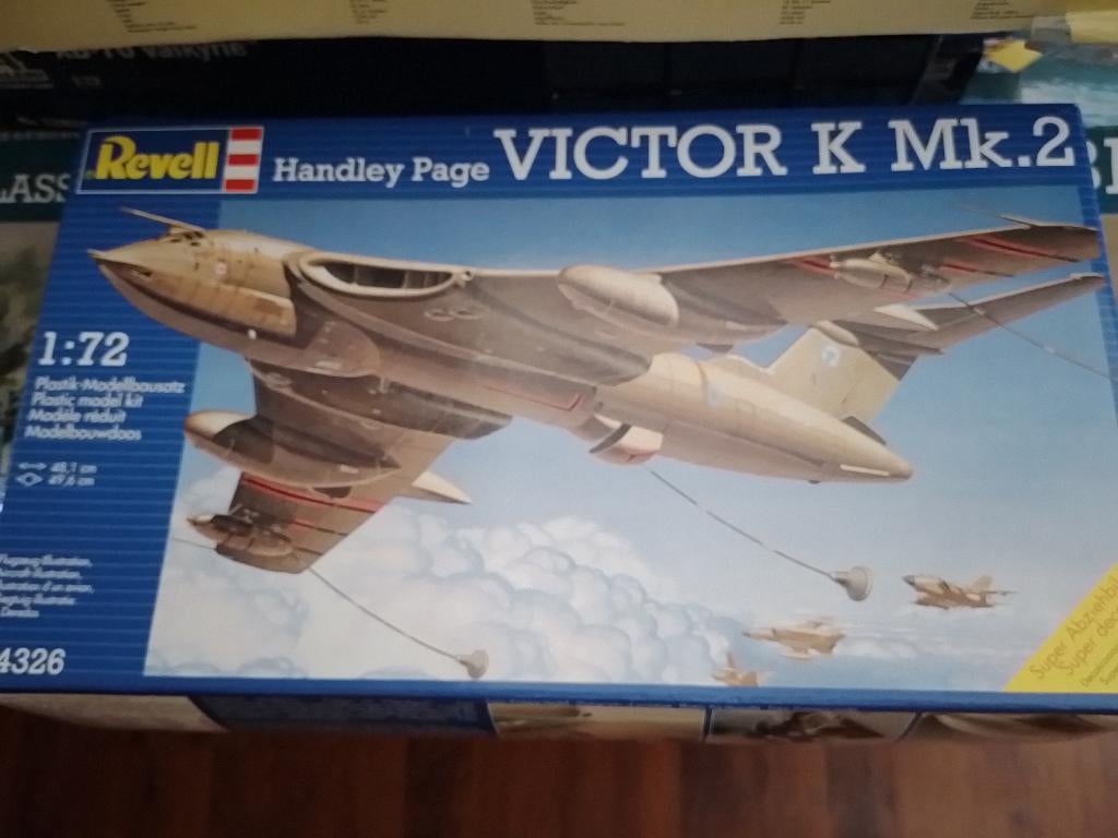 REVELL   1/72   HANDLEY PAGE  VICTOR, Hobby & Loisirs créatifs, Modélisme | Avions & Hélicoptères, Enlèvement ou Envoi, Neuf, Italeri