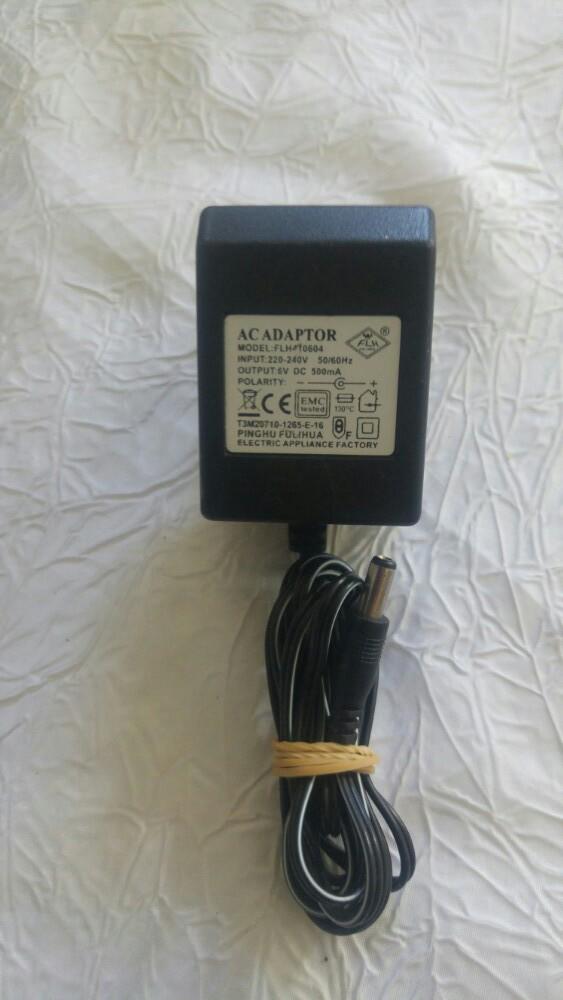 Chargeur lader  6v 300w flh10604 dc 5.47mm pinghu fulihua, Enlèvement ou Envoi, Comme neuf