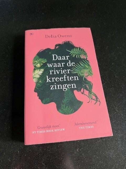 Delia Owens - Daar waar de rivierkreeften zingen, Boeken, Ophalen of Verzenden, Gelezen, Delia Owens