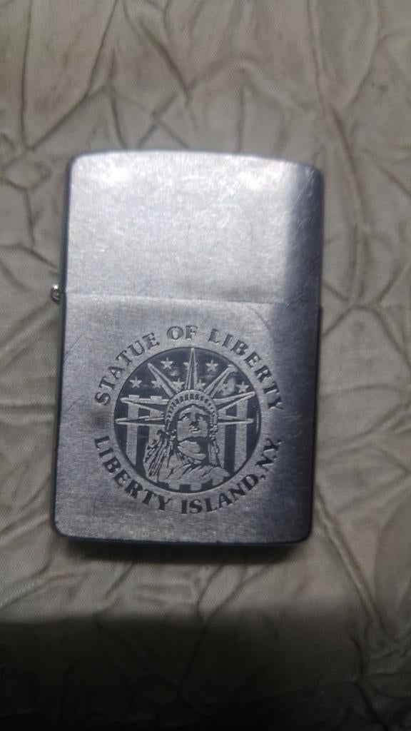 Aansteker Zippo aansteker Chrome Liberty Island B VII 61, Verzamelen, Ophalen of Verzenden