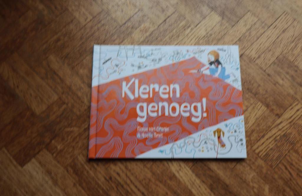 Eloise van Oranje: Kleren genoeg!, Ophalen of Verzenden, Gelezen