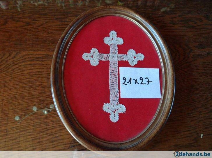 Brugse kant, Antiek en Kunst