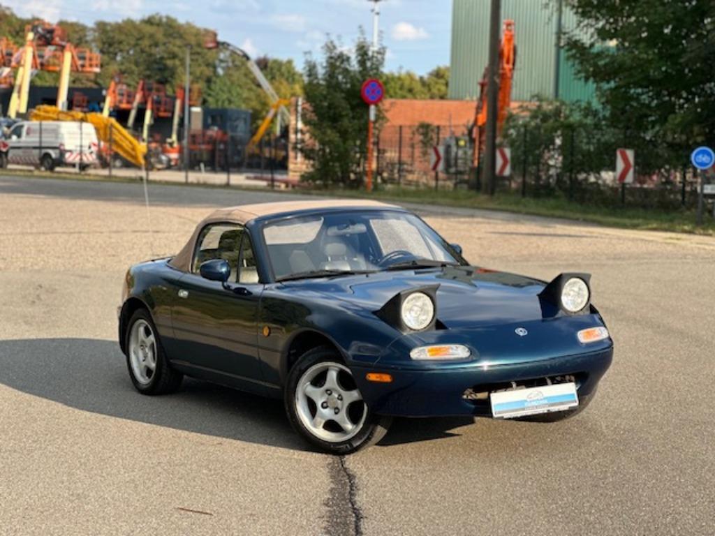 Mazda MX-5 1.6i 16v NA M-edition nr. 14/40 | Hardtop, Euro 2, Cuir et Alcantara, Entreprise, Boîte manuelle