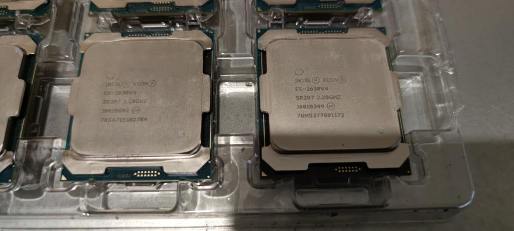Lot de 2 Xeon E5-2630 V4 :10C/20T 2,2GHz (3,1GHz Turbo) 25Mb, Enlèvement ou Envoi, Intel Xeon, 3 à 4 Ghz, Utilisé
