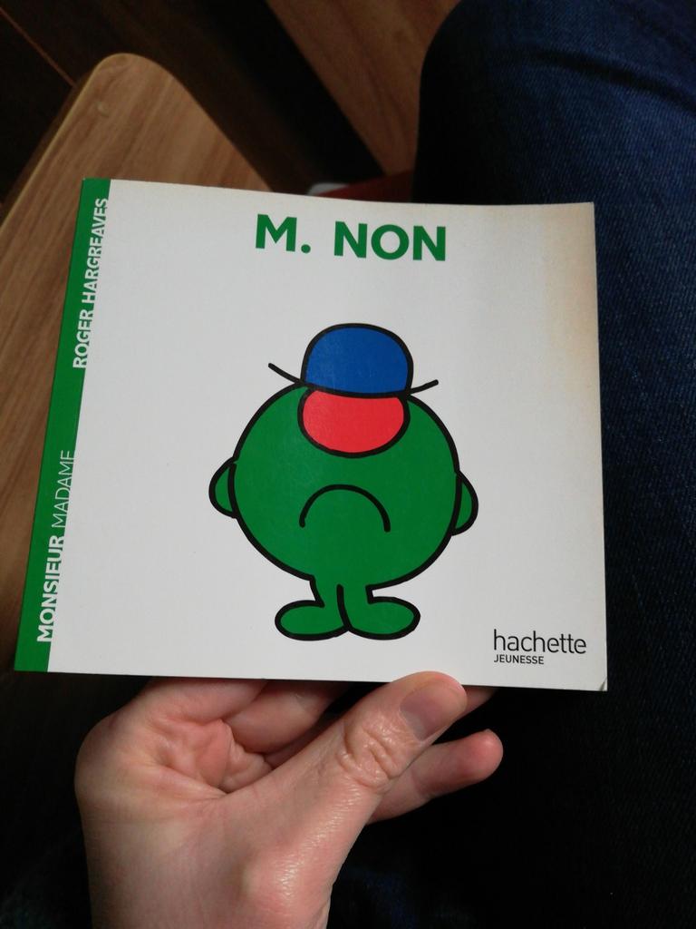 Livre "Monsieur Non", Gelezen, Roger Hargreaves, Ophalen of Verzenden, 1 tot 2 jaar