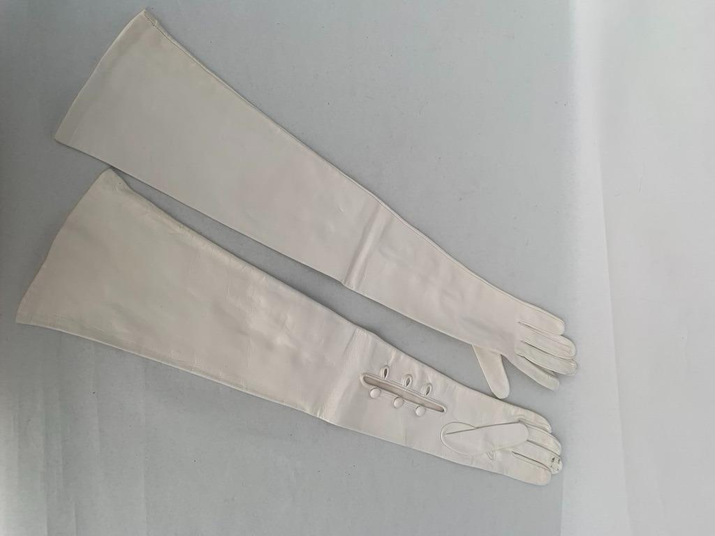 Fratelli Orsini Gloves, Fratelli Orsini, Ophalen of Verzenden, Zo goed als nieuw, Maat 36 (S)