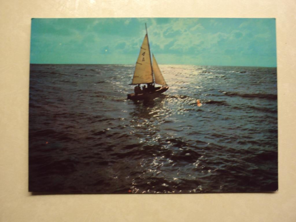 55247 - GROETEN UIT MIDDELKERKE - ZEILBOOT OP ZEE - 2 FOTO'S, Verzenden