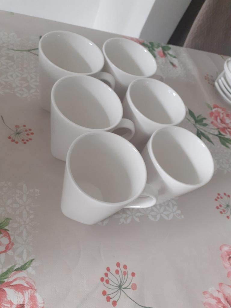 6 koffie tassen ., Ophalen