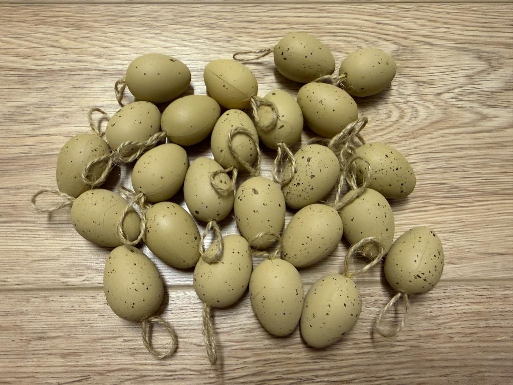 Paaseitjes met ophanglusje (24 stuks), Divers, Pâques, Neuf, Enlèvement ou Envoi