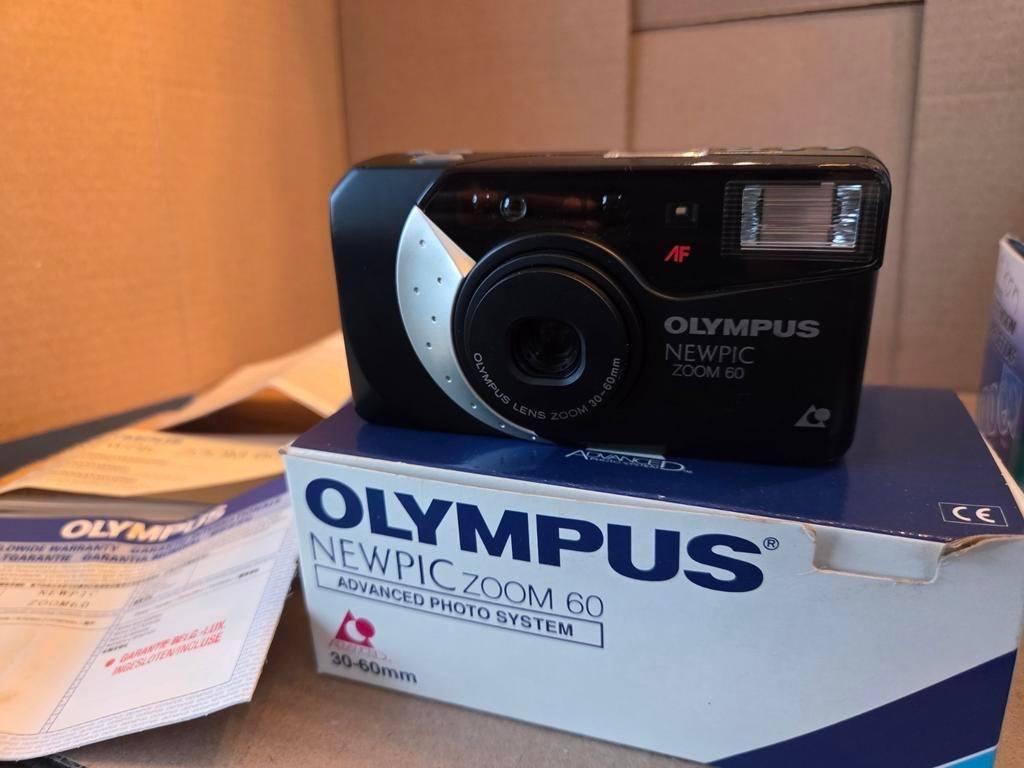 Olympus Newpic zoom 60 Advanced photo system, Ophalen of Verzenden, Zo goed als nieuw, Olympus