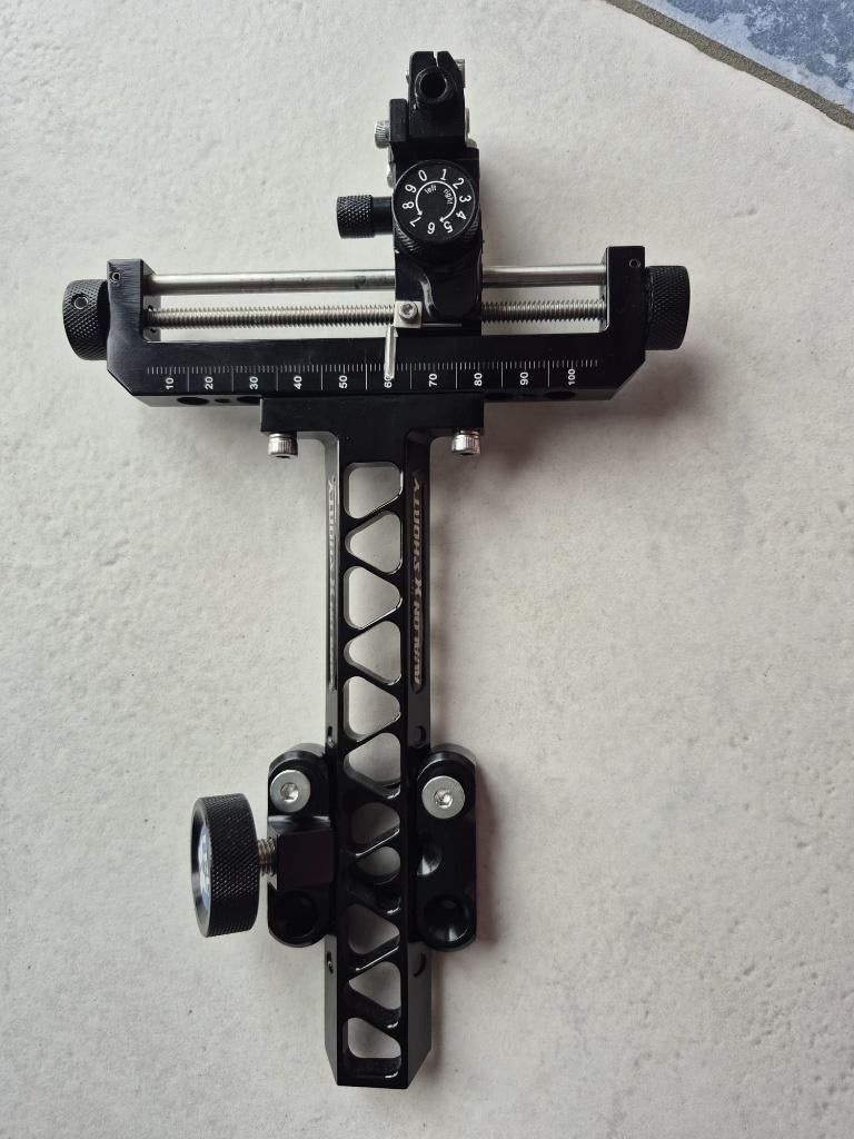 Scoop mount voor compoundboog, Sport en Fitness, Ophalen, Zo goed als nieuw, Compoundboog