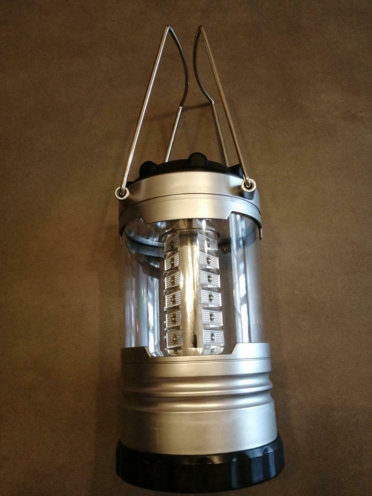 Kampeerlamp op batterijen (VASTE PRIJS), Caravans en Kamperen, Ophalen of Verzenden, Gebruikt