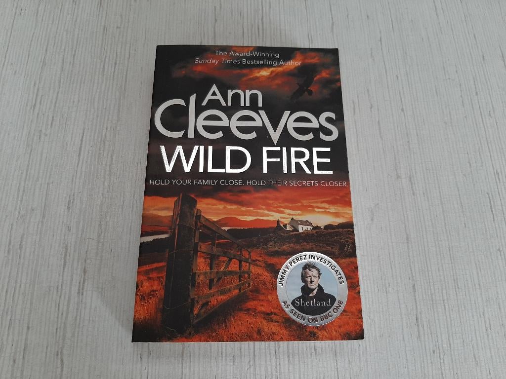Ann Cleeves : Wild Fire, Boeken, Thrillers, Gelezen, Europa overig, Ophalen of Verzenden