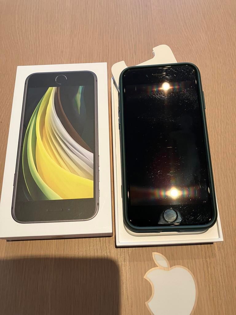GSM. Apple iphone  64 GB  SE mhgp3zd/a., Telecommunicatie, Ophalen, Zo goed als nieuw, 64 GB