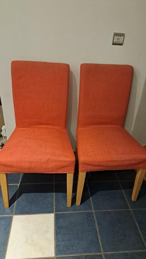 Chaises ikea, Enlèvement