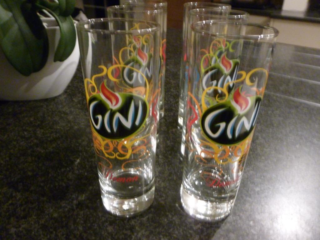 verres de gini, Collections, Enlèvement, Neuf, Verre à soda