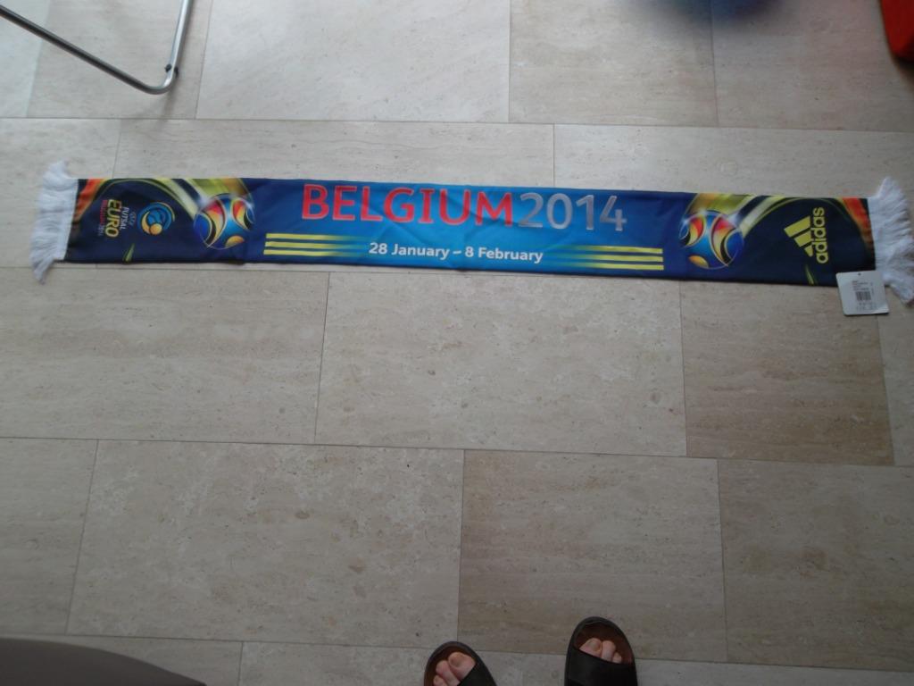 Sjaal België Europa 2014, Ophalen of Verzenden, Zo goed als nieuw, Vaantje of Sjaal