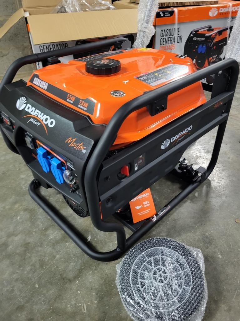 Stroomgenerator deawoo, Doe-het-zelf en Bouw, Aggregaten, Ophalen, Benzine