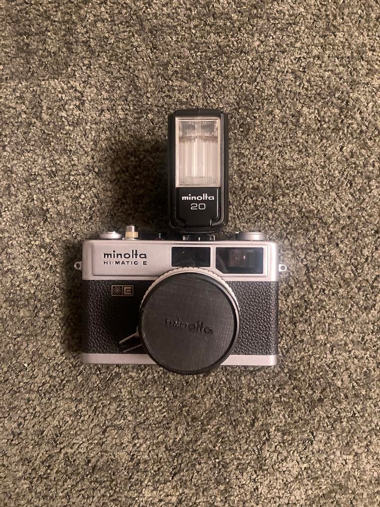 Minolta Hi Matic E, Audio, Tv en Foto, Fotocamera's Analoog, Ophalen of Verzenden, Gebruikt, Minolta