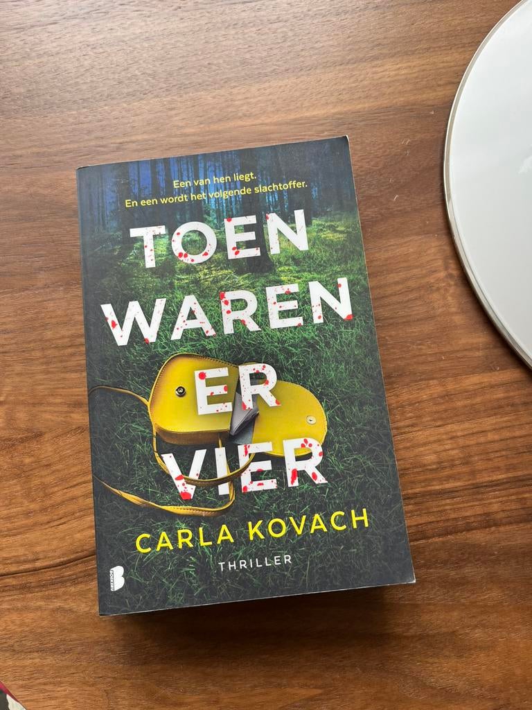 Carla Kovach - Toen waren er vier, Boeken, Ophalen of Verzenden, Carla Kovach