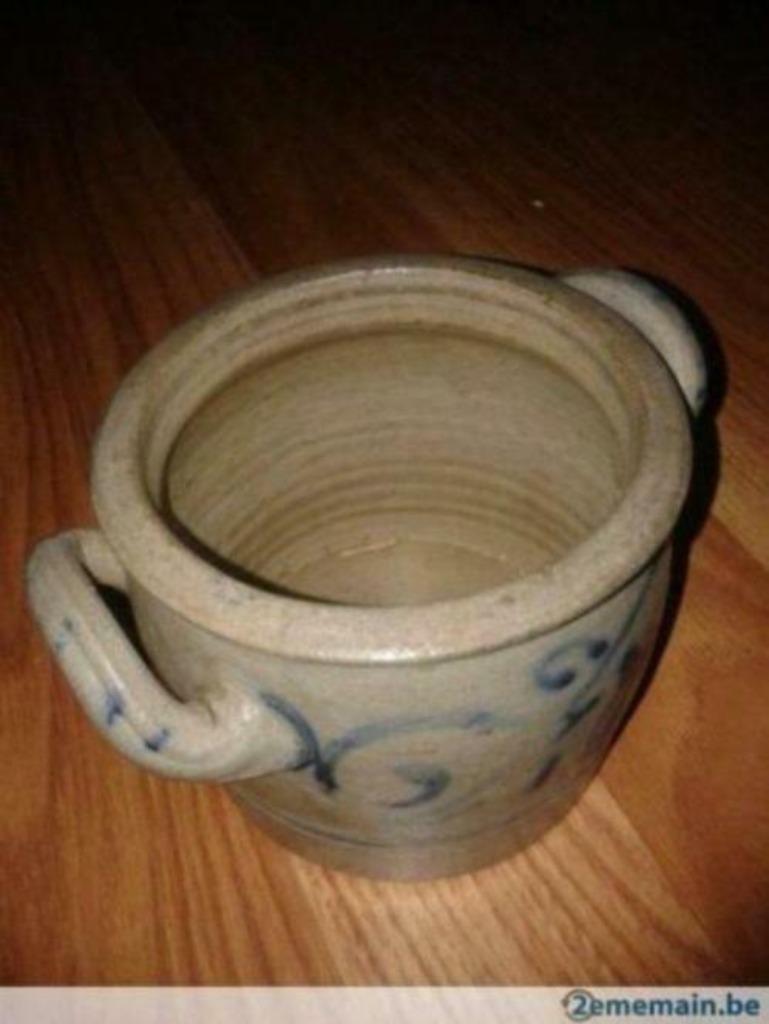 ancien pot en grés bleu en BE - H 11 et D 13cm, Antiquités & Art, Enlèvement ou Envoi