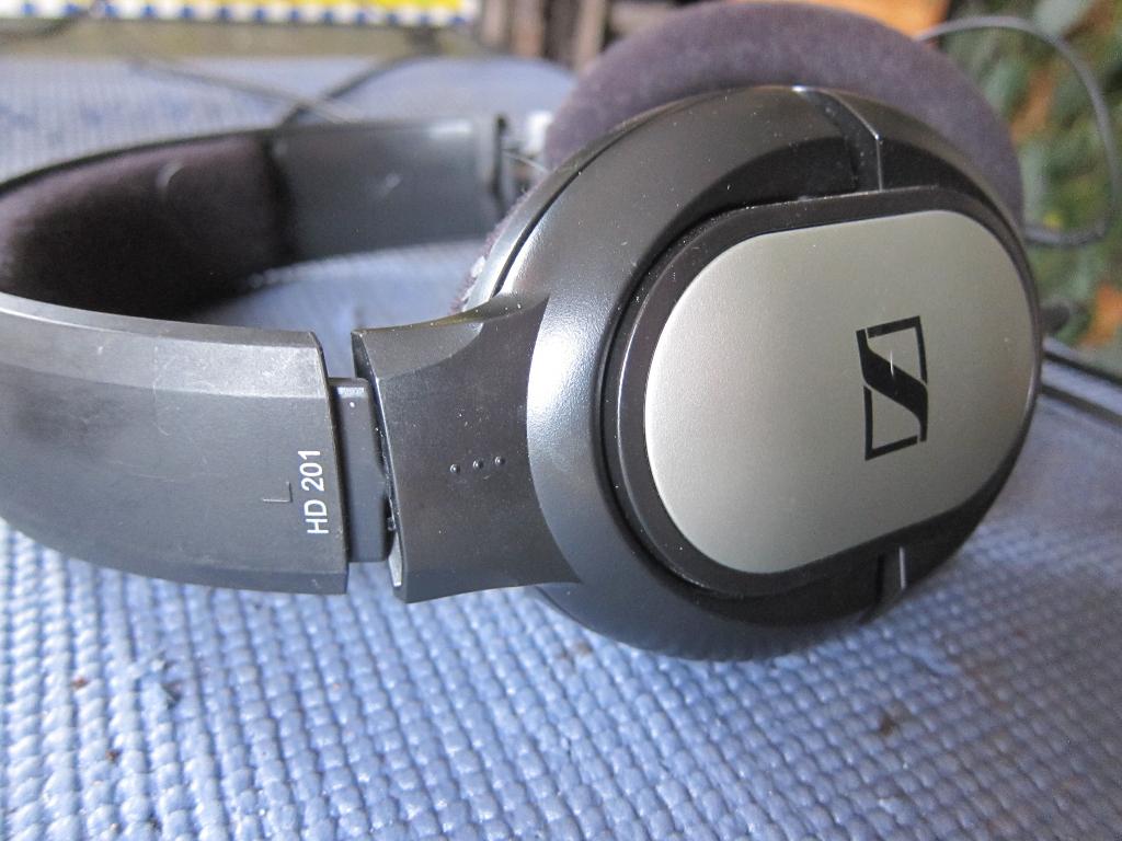 ecouteur hifi sennheiser hd201 casque audio, Enlèvement ou Envoi, Utilisé, Supra-aural, Sennheiser