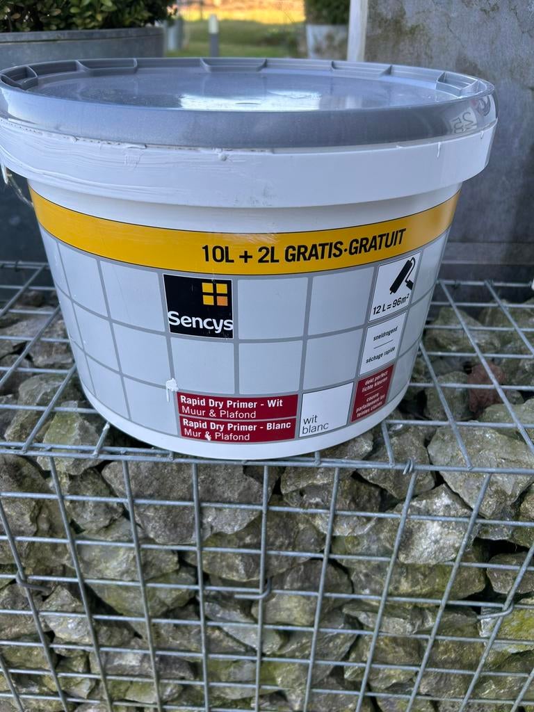 Primer Blanc Sencys reste 3/4 de pot. Achèté 100€, Ophalen, Wit