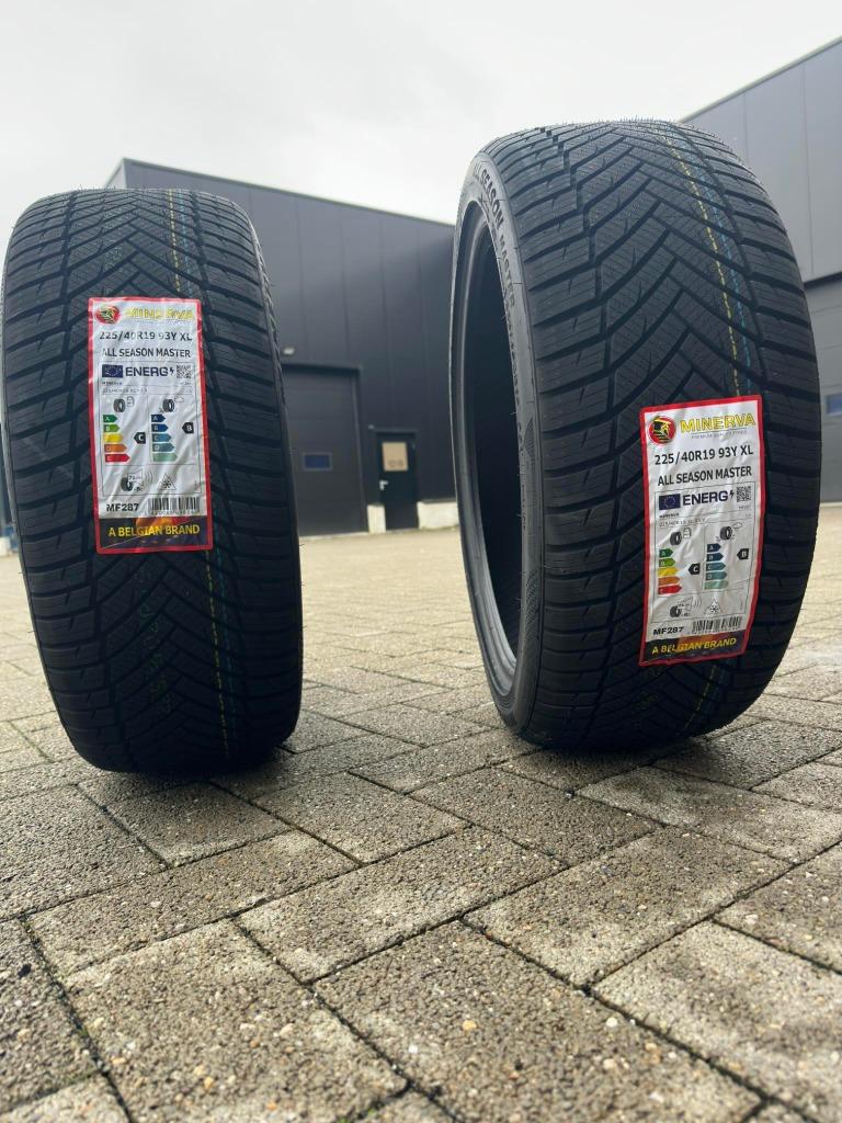 225 40 R19 93Y XL 4SEASON A BELGIAN BRAND STUK PRIJS : 105€, Enlèvement, Neuf, BMW