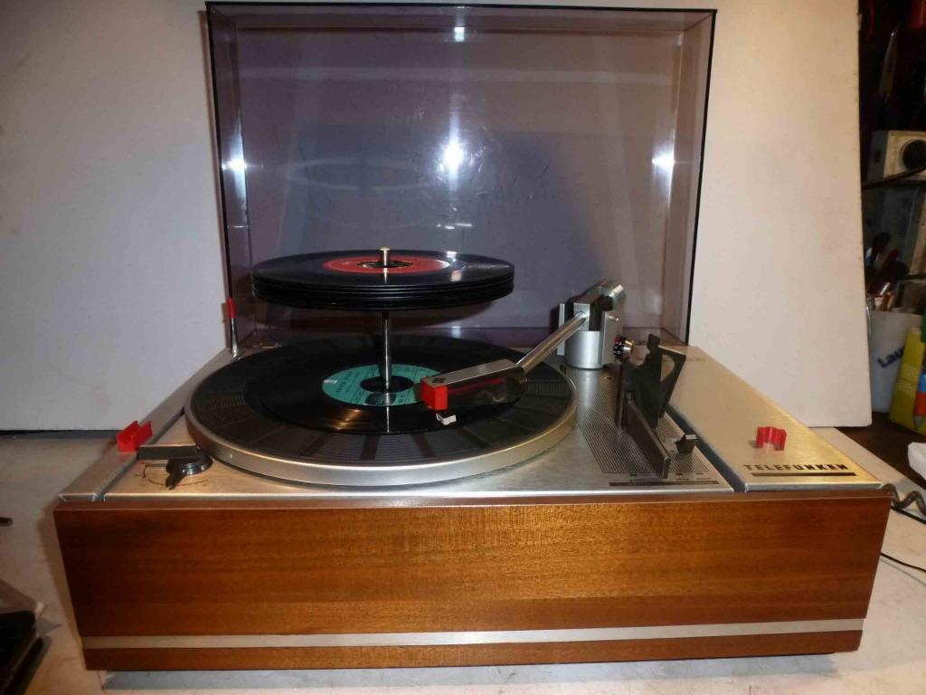 platine - tourne disque TELEFUNKEN - W230 Hi Fi (n° 2), Autres marques, Tourne-disque, Enlèvement ou Envoi, Utilisé