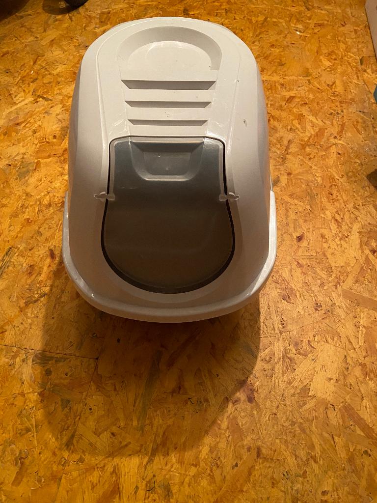 Kattentoilet, Dieren en Toebehoren, Ophalen, Zo goed als nieuw, Gesloten