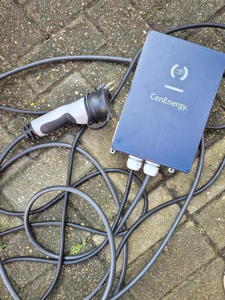 Laadpal EV Auto Cenenergy, Ophalen
