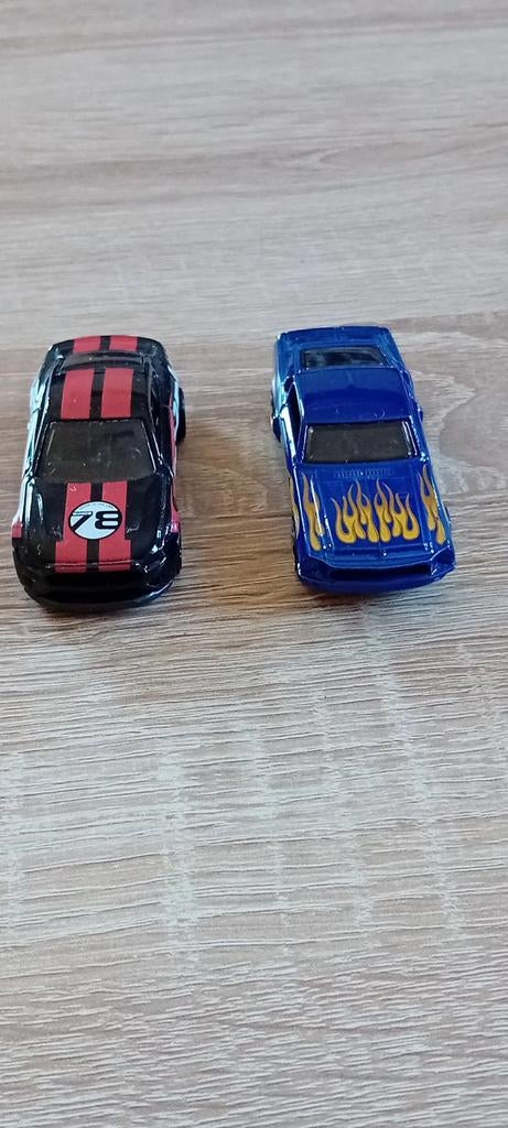 Miniatuurauto's: Ford Mustang schaal 1/64, Ophalen of Verzenden, Nieuw
