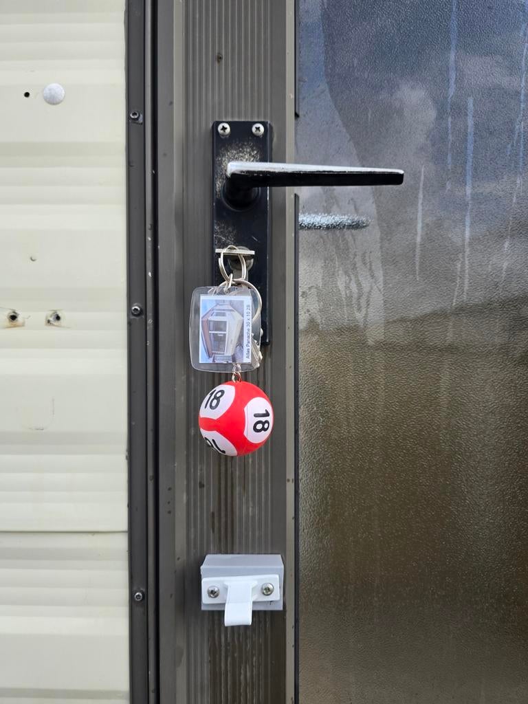 Stacaravan in snelverkoop 5.750€ 🚚 inclusief !!!